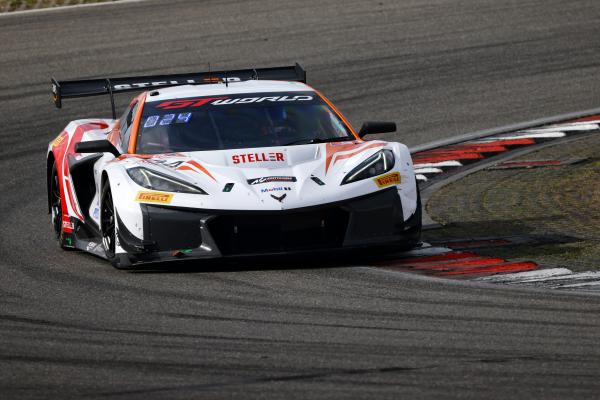 Steller Motorsport battles adversity at the Nürburgring